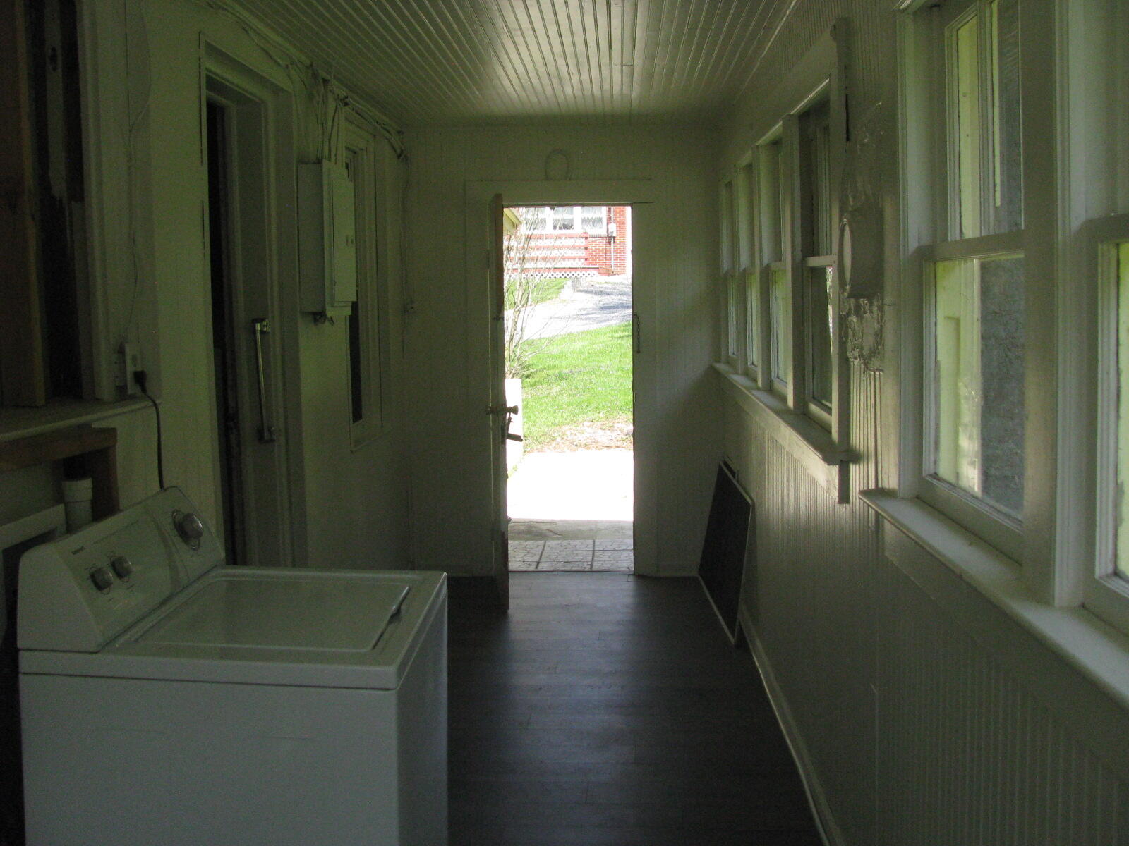 913 Allison Gap Road Saltville, VA 24370 - Photo 27 of 34 113