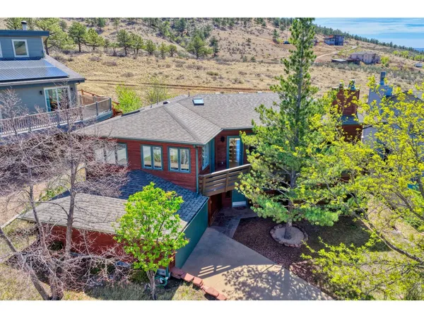 $965,000 | 122 Longs Peak Drive, Lyons, CO 80540