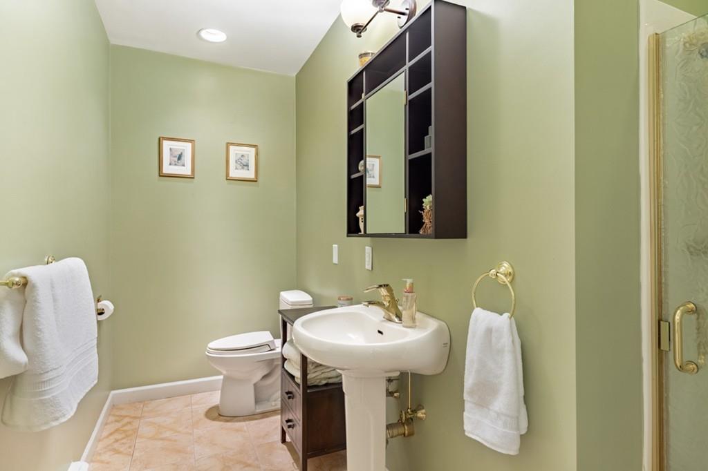 4 Olde Towne Road Lynnfield, MA 01940 - Photo 18 of 31 Gallery Image 18