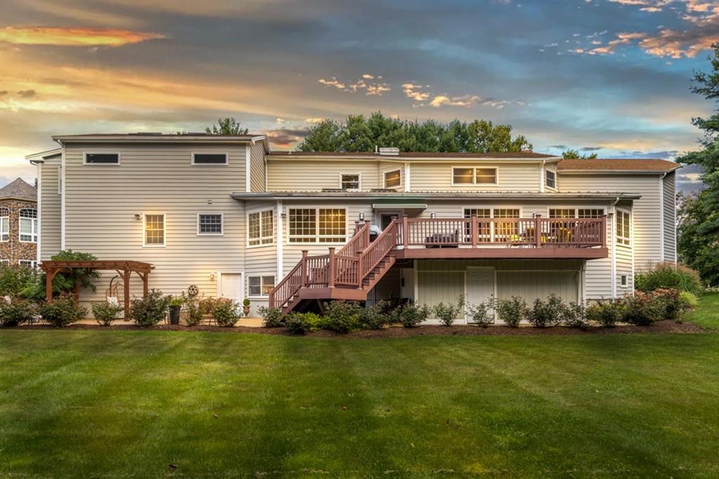 4 Olde Towne Road Lynnfield, MA 01940 - Photo 2 of 31 Gallery Image 2