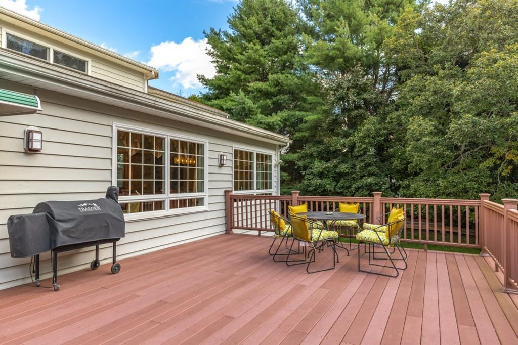 4 Olde Towne Road Lynnfield, MA 01940 - Photo 29 of 31 Gallery Image 29