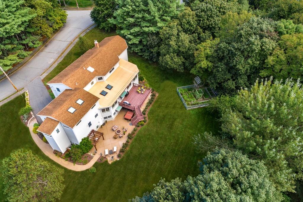 4 Olde Towne Road Lynnfield, MA 01940 - Photo 31 of 31 Gallery Image 31