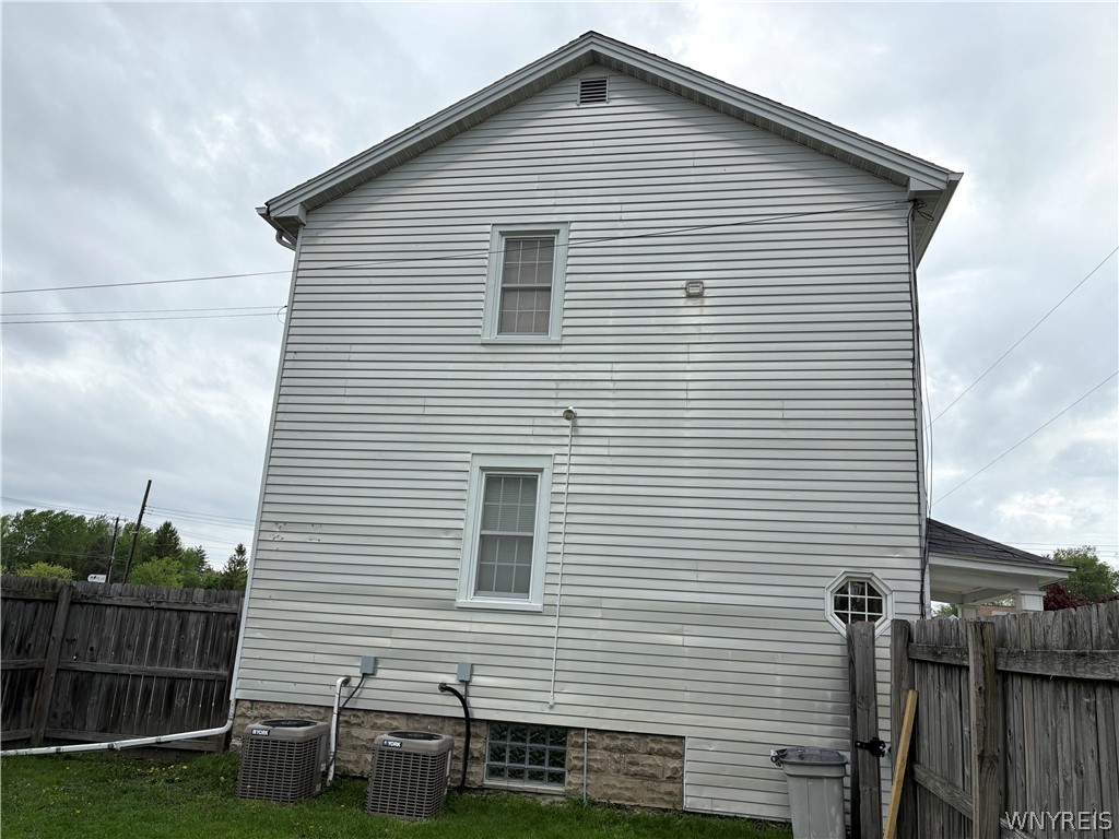 799 Center Road West Seneca, NY 14224 - Photo 13 of 46