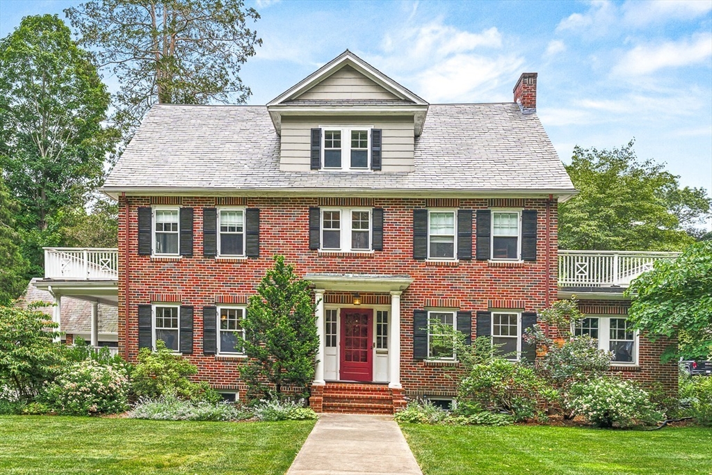 34 Rangeley Road Winchester, MA 01890 - Photo 1 of 42 a front view of a house with garden