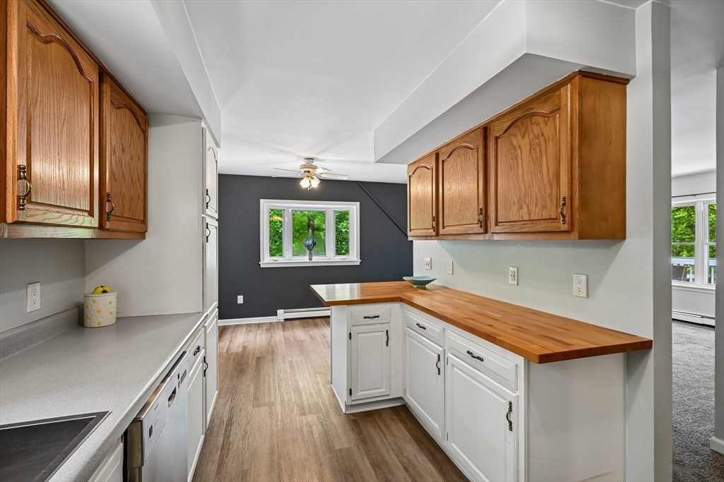 65 South Row Road Lunenburg, MA 01462 - Photo 16 of 41