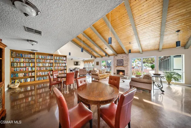 $454,500 | 245 Oak Leaf Drive, Unit 205, Thousand Oaks, CA 91360