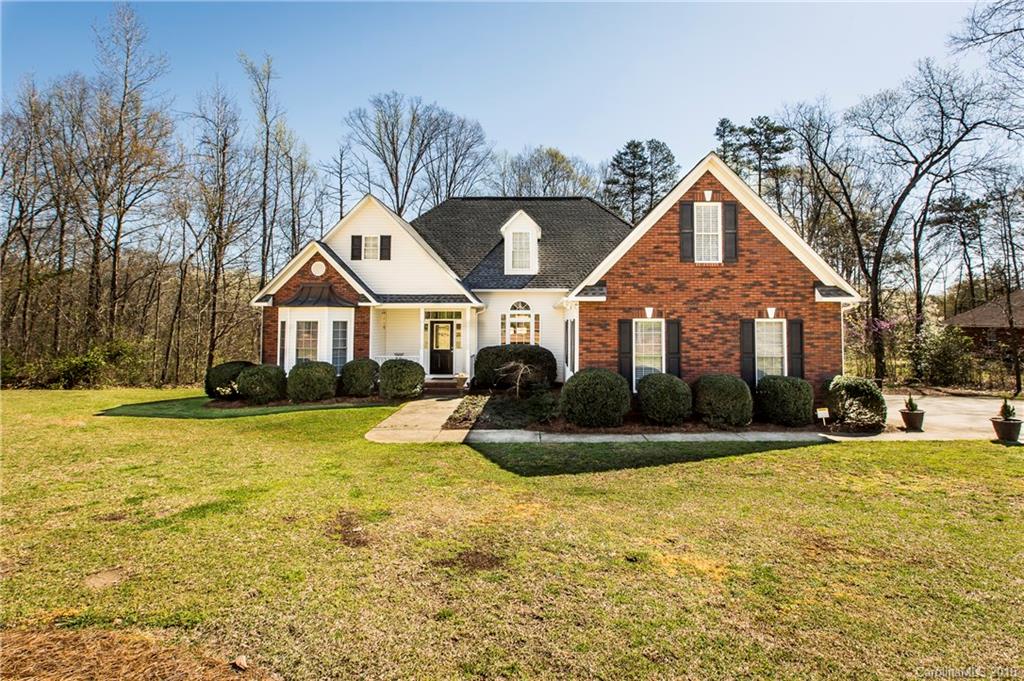 1944 Knoll Ridge Road York, SC 29745 - Photo 1 of 24 Gallery Image 1