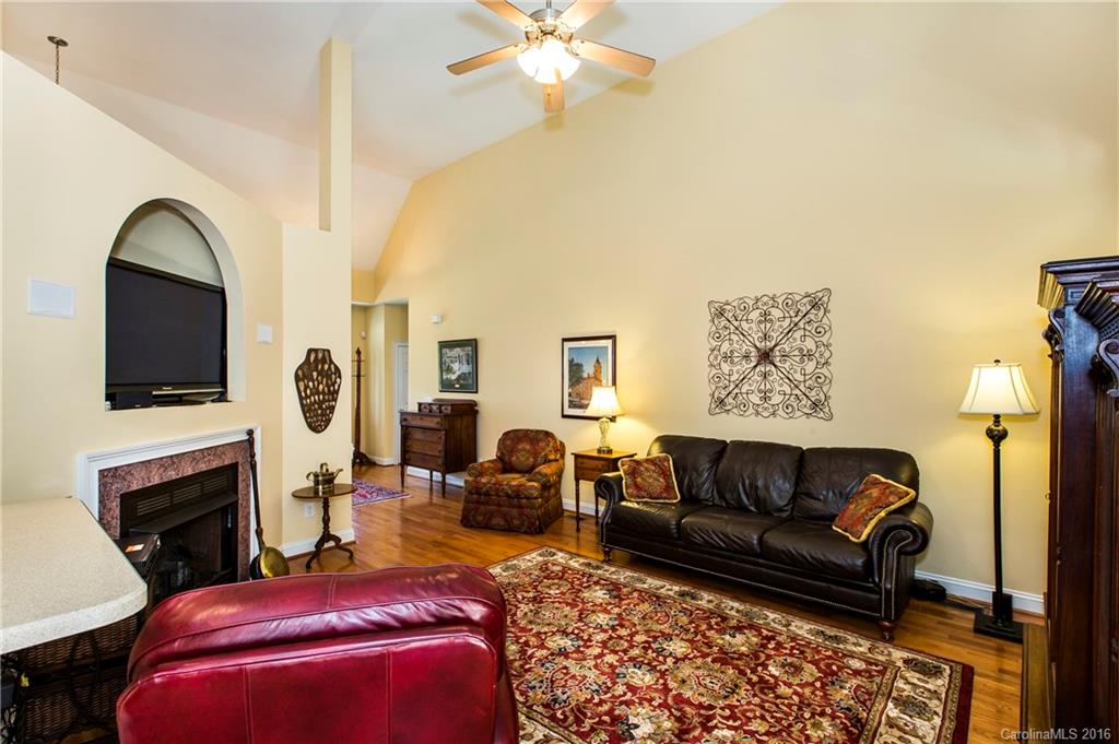 1944 Knoll Ridge Road York, SC 29745 - Photo 11 of 24 Gallery Image 11