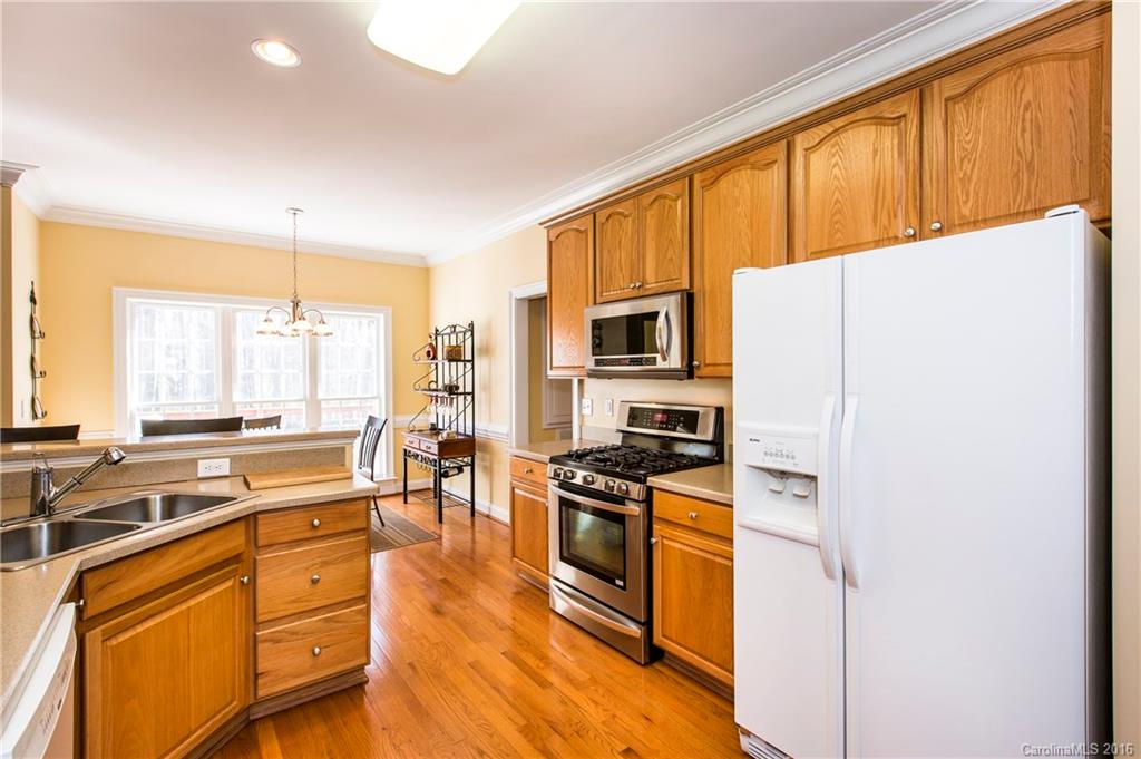 1944 Knoll Ridge Road York, SC 29745 - Photo 8 of 24 Gallery Image 8