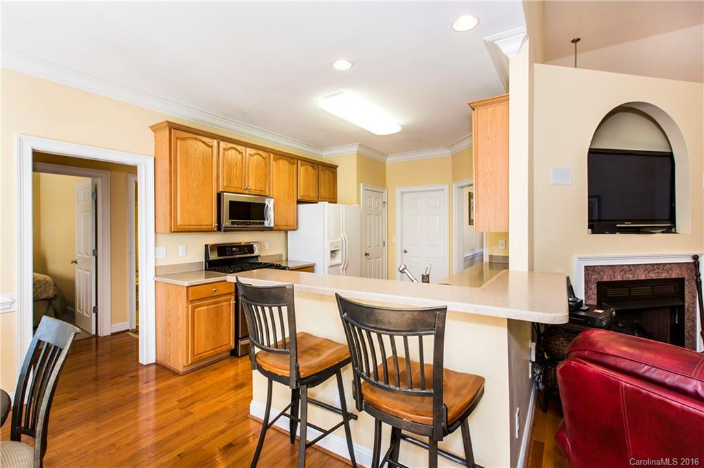 1944 Knoll Ridge Road York, SC 29745 - Photo 9 of 24 Gallery Image 9