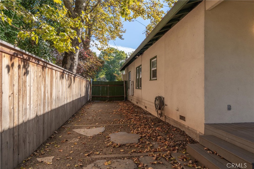 1158 East 7th Street Chico, CA 95928 - Photo 33 of 41