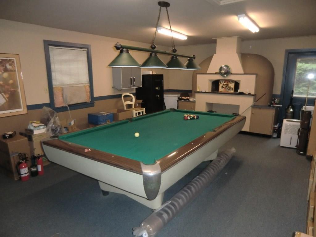 200 Bartlett Road Sidney, ME 04330 - Photo 15 of 20 Family Room