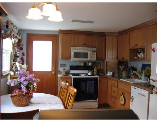 7 Kipling Road Weymouth, MA 02190 - Photo 2 of 10 Gallery Image 2