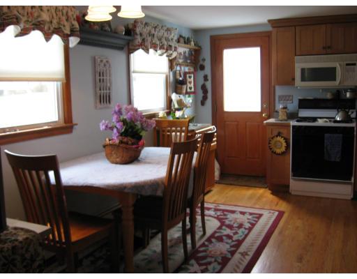 7 Kipling Road Weymouth, MA 02190 - Photo 3 of 10 Gallery Image 3