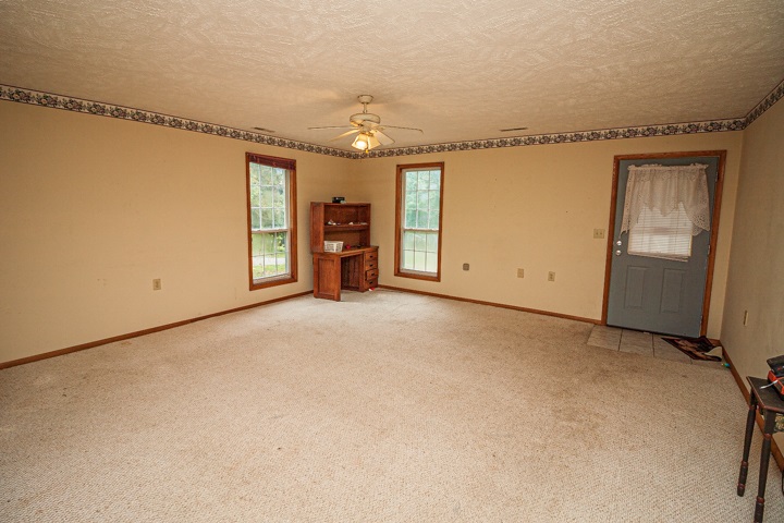 1787 Higginbottom Road Selmer, TN 38375 - Photo 4 of 10 Gallery Image 4