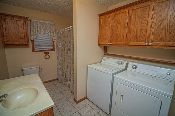 1787 Higginbottom Road Selmer, TN 38375 - Photo 8 of 10 Gallery Image 8