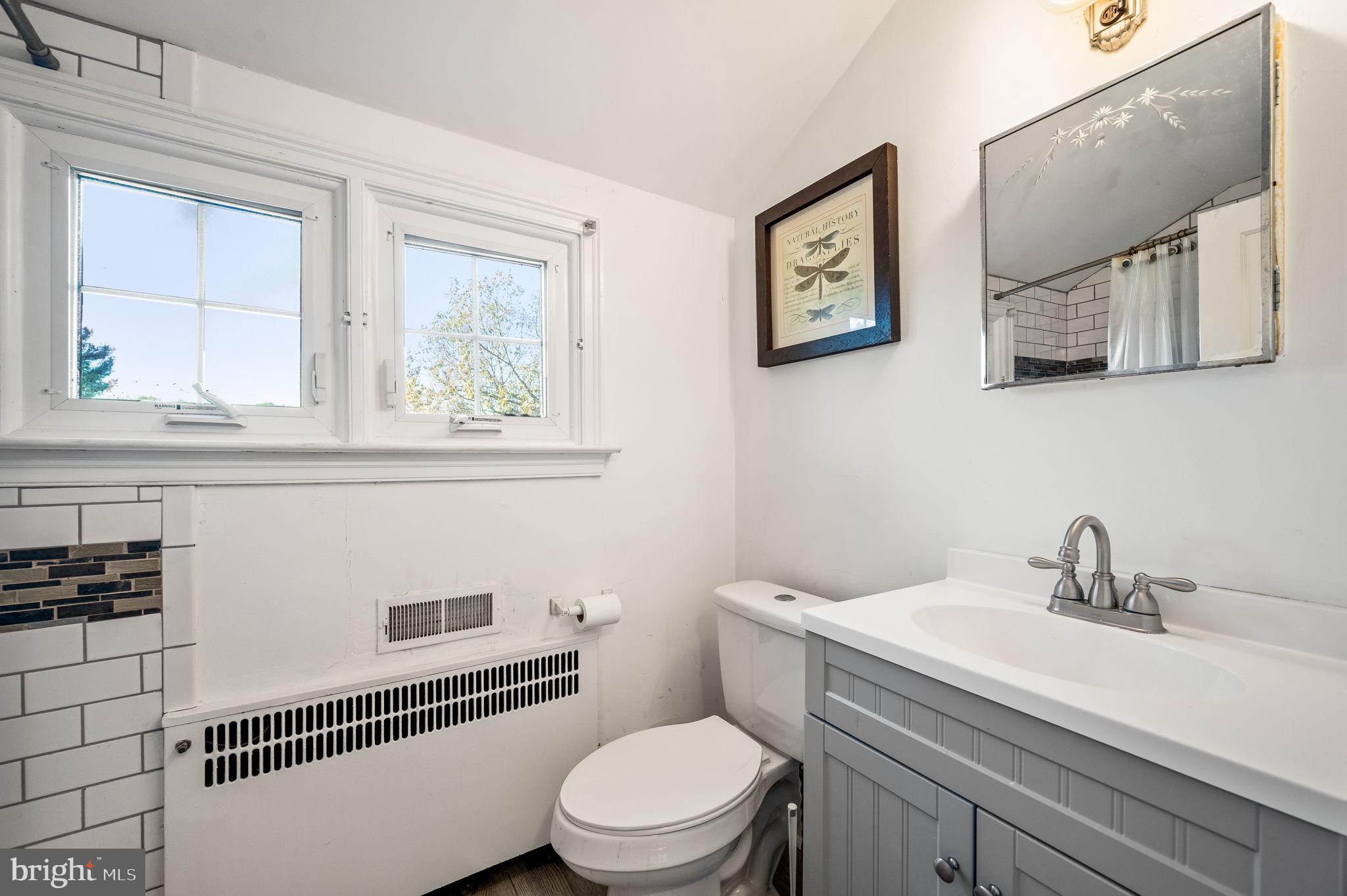 32 Henley Road Wynnewood, PA 19096 - Photo 35 of 45 3rd Floor Hallway Bathroom