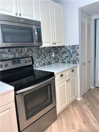 $1,900 | 3302 Southeast Aster Lane, Stuart, FL 34994