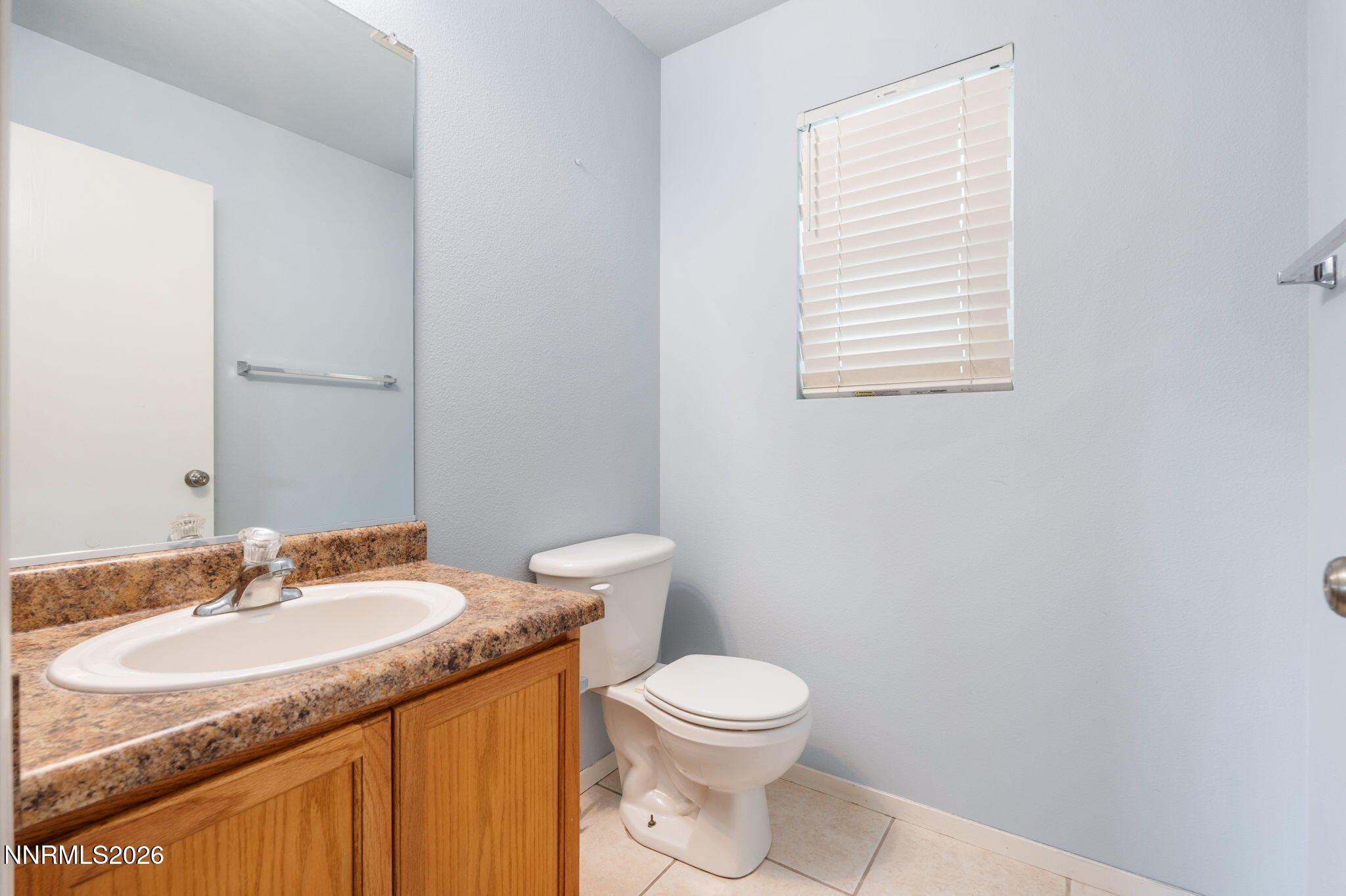 7655 East Key Largo Court Reno, NV 89506 - Photo 10 of 26 Bathroom
