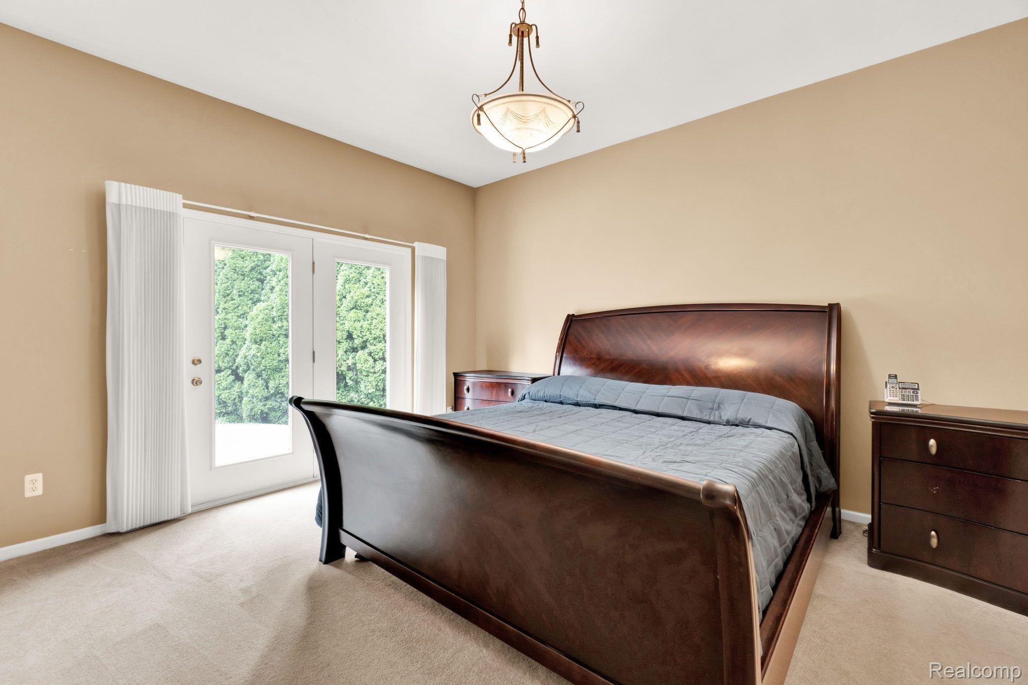 109 Chestnut Ridge Walled Lake, MI 48390 - Photo 24 of 54 Gallery Image 24