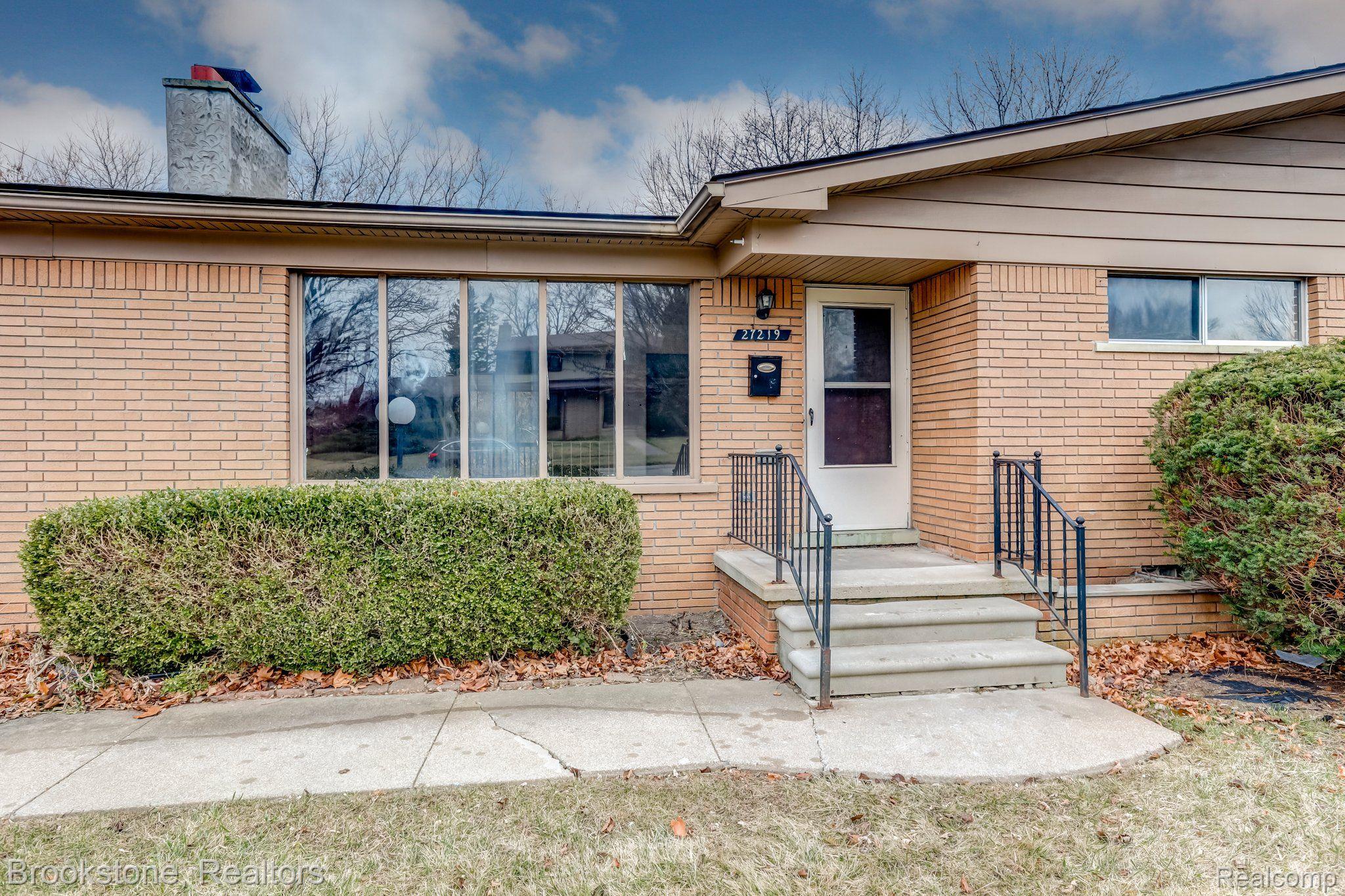 27219 Lehigh Street Inkster, MI 48141 - Photo 3 of 4