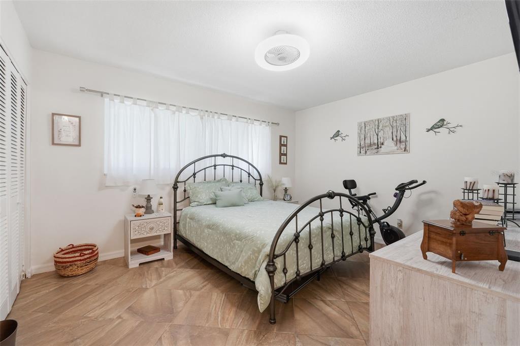 250 Rosery Road Northwest, Unit 351 Largo, FL 33770 - Photo 14 of 20