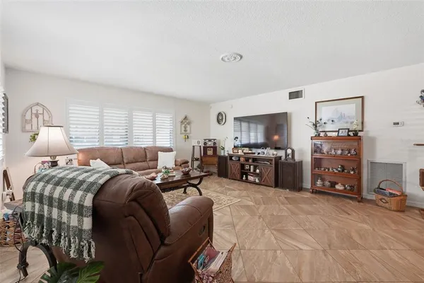$225,000 | 250 Rosery Road Northwest, Unit 351, Largo, FL 33770