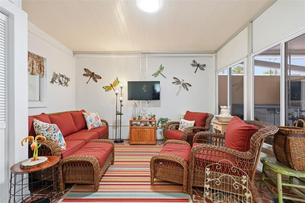 250 Rosery Road Northwest, Unit 351 Largo, FL 33770 - Photo 6 of 20