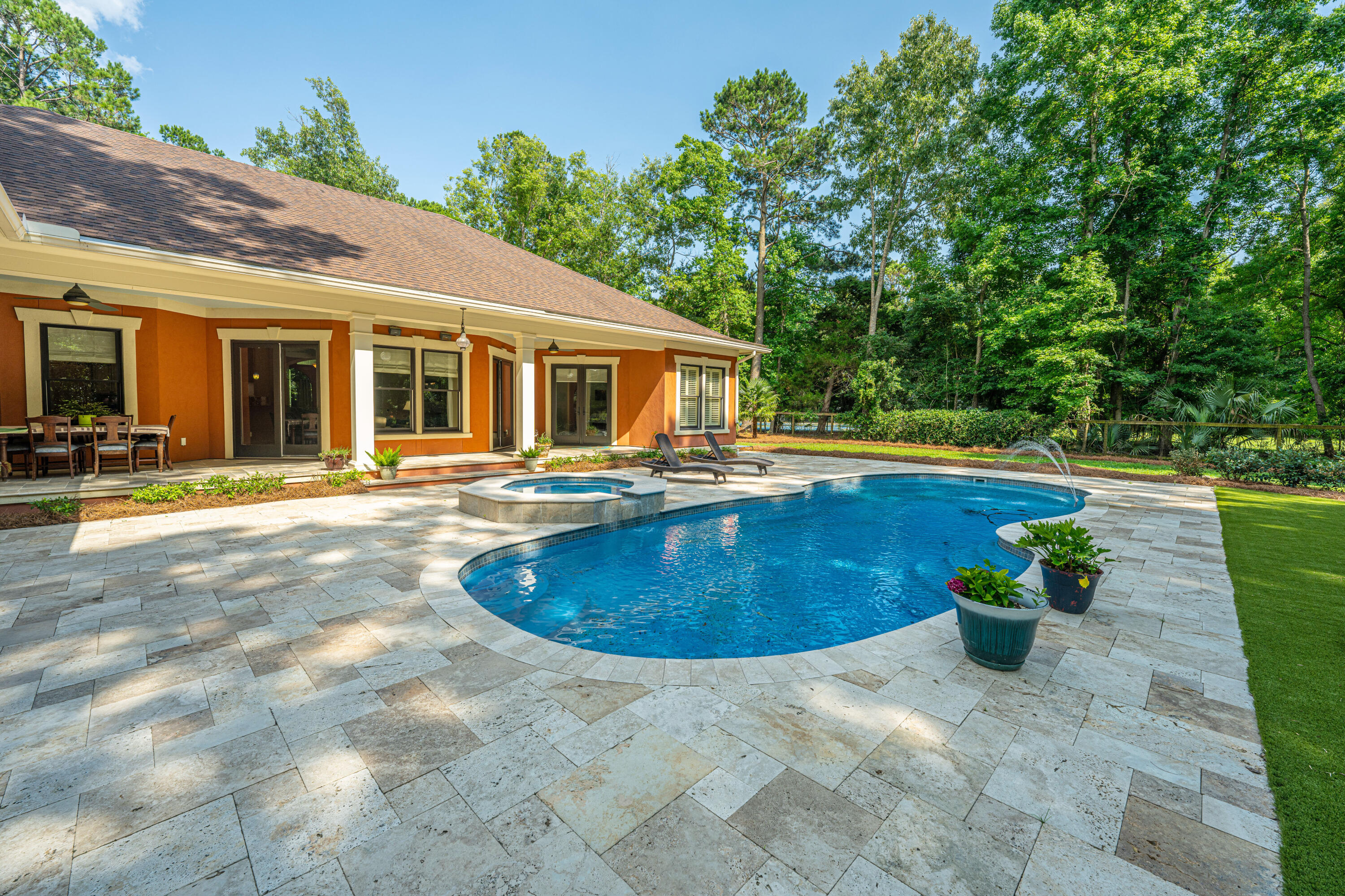 485 Commonwealth Road Mount Pleasant, SC 29466 - Photo 25 of 34 485Commonwealth038