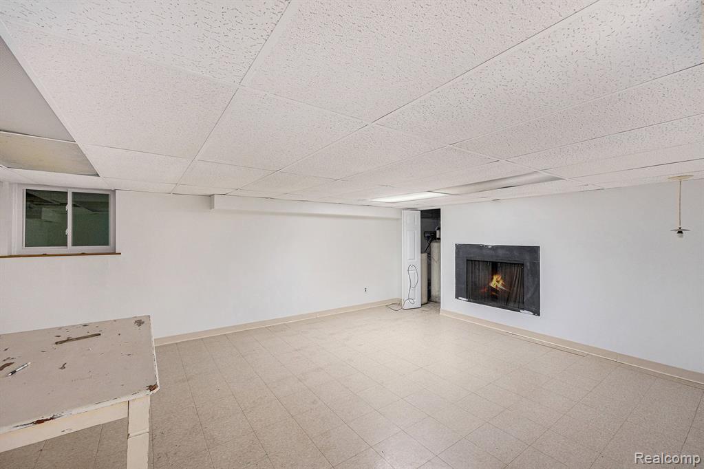 25425 Dennison Road Franklin, MI 48025 - Photo 28 of 44 Gallery Image 28