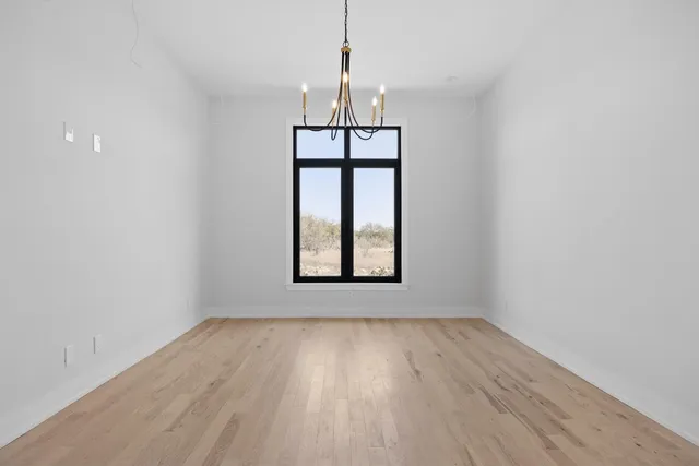 $4,200 | 333 Spicewood Trails Drive, Spicewood, TX 78669