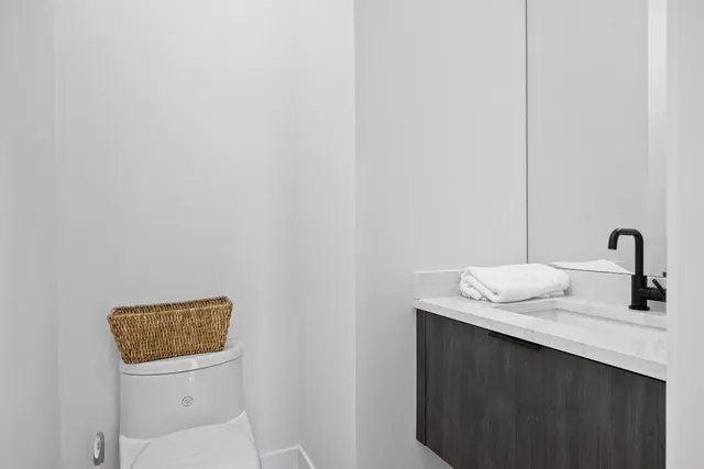 $4,200 | 333 Spicewood Trails Drive, Spicewood, TX 78669