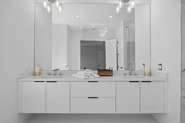 $4,200 | 333 Spicewood Trails Drive, Spicewood, TX 78669