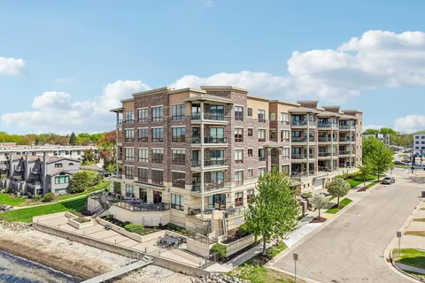 $560,000 | 101 Ferchland Place, Unit 306, Monona, WI 53714