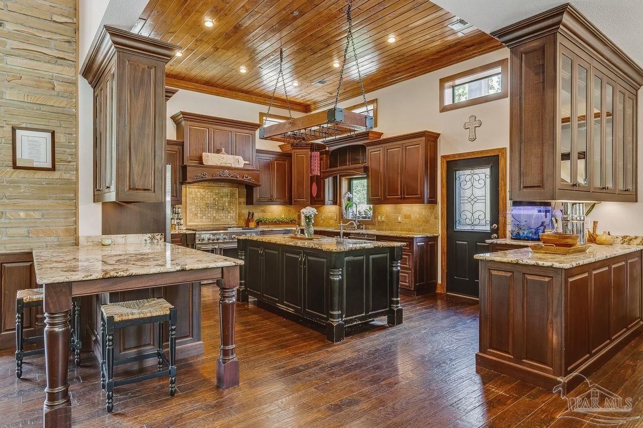 201 Tara Road Pensacola, FL 32534 - Photo 13 of 50 Gallery Image 13