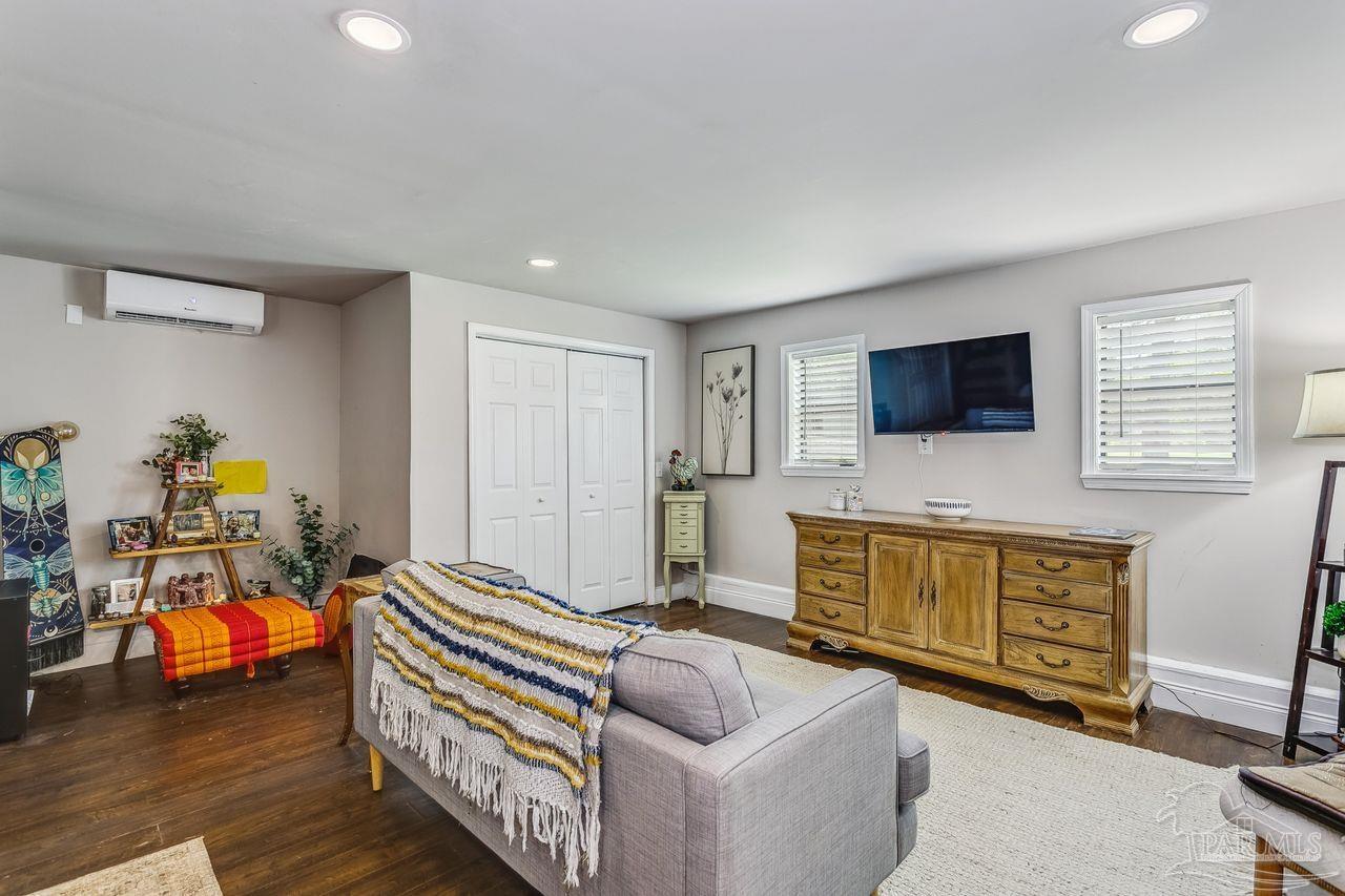 201 Tara Road Pensacola, FL 32534 - Photo 24 of 50 Gallery Image 24