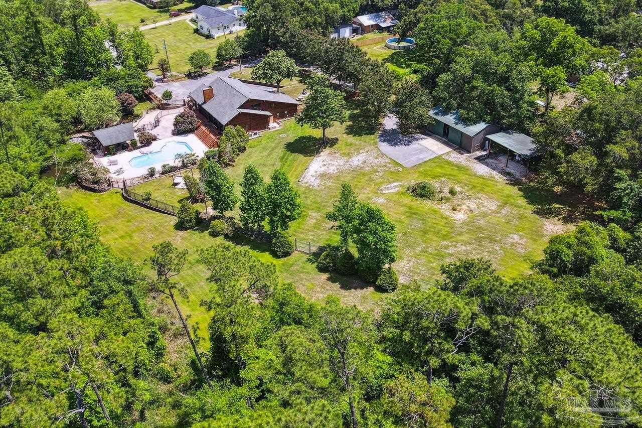 201 Tara Road Pensacola, FL 32534 - Photo 49 of 50 Gallery Image 49