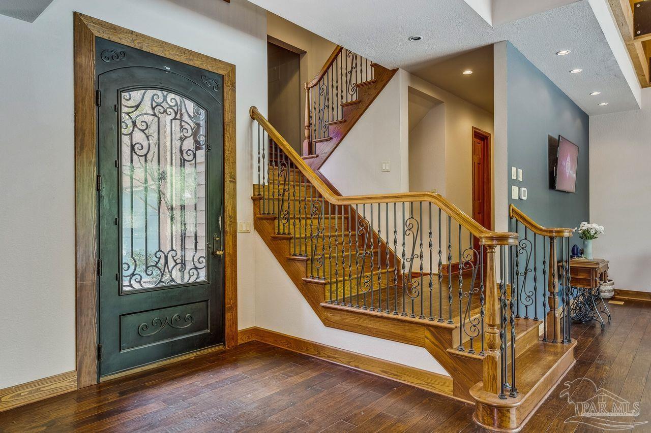 201 Tara Road Pensacola, FL 32534 - Photo 7 of 50 Gallery Image 7