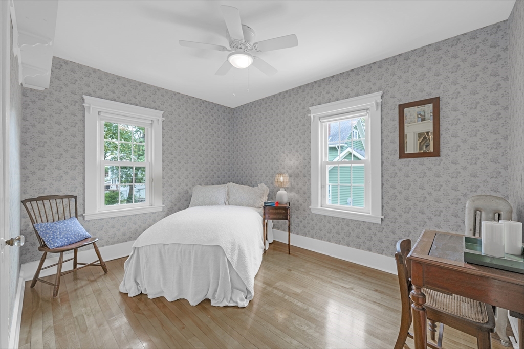 122 Longfellow Road Worcester, MA 01602 - Photo 23 of 42 Gallery Image 23