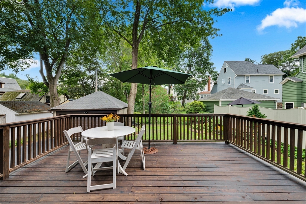 122 Longfellow Road Worcester, MA 01602 - Photo 30 of 42 Gallery Image 30