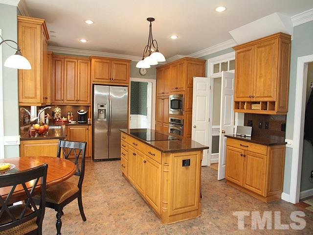 4105 Ridgebrook Bluffs Drive Raleigh, NC 27603 - Photo 3 of 25 Gallery Image 3