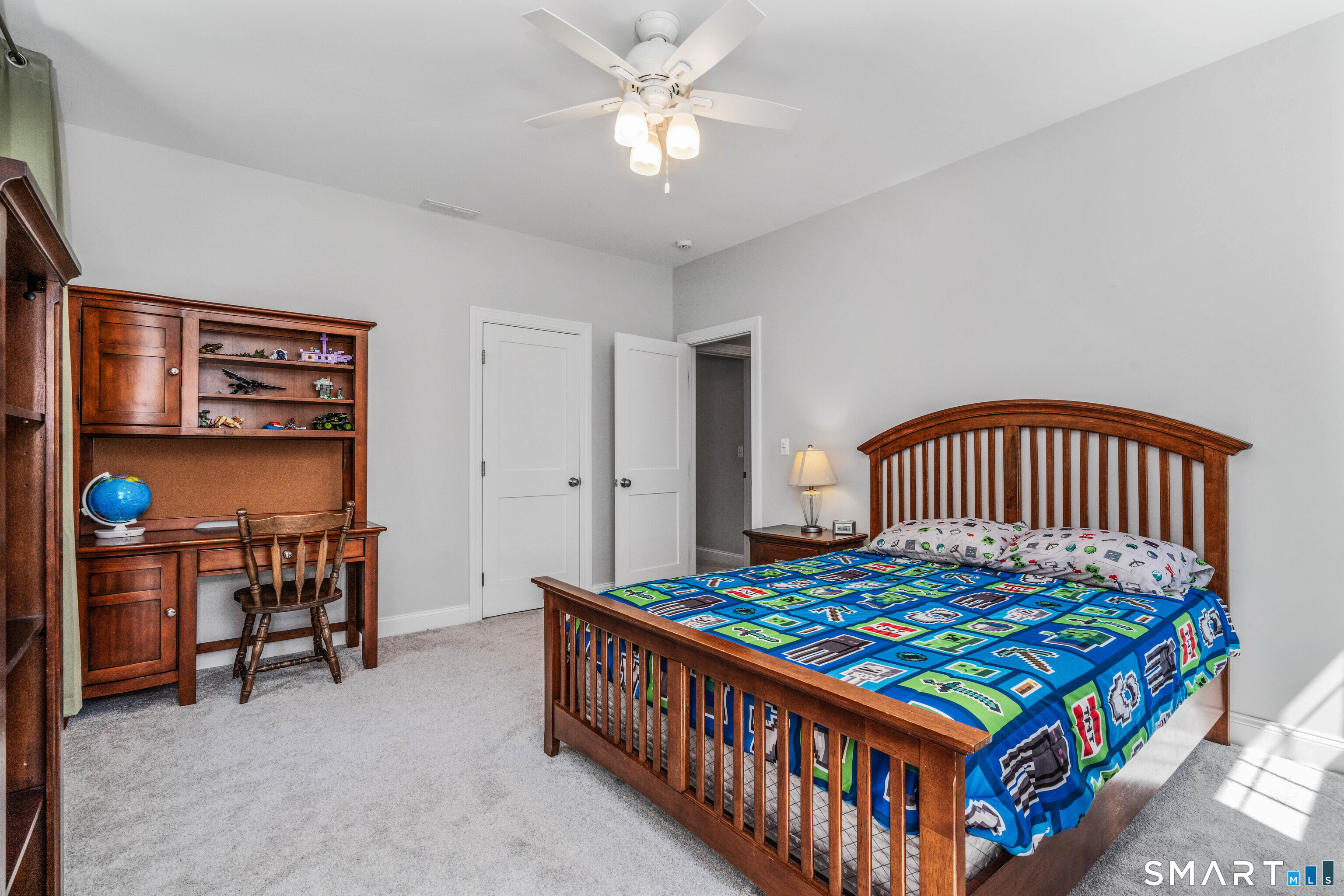152 Old Farms Road Simsbury, CT 06070 - Photo 24 of 40 Each spacious bedroom features a walk-in closet