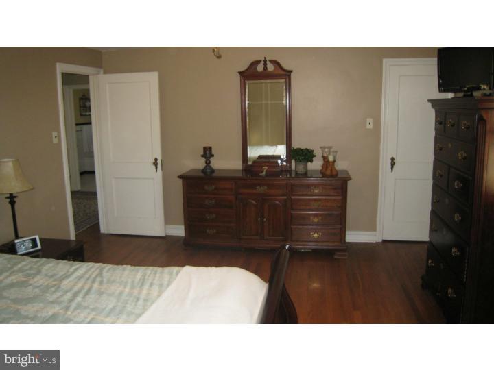 212 Academy Road Hatboro, PA 19040 - Photo 13 of 19 Bedroom - Main