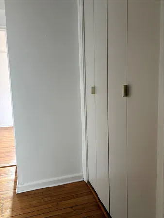 $2,100 | 73-11 Bell Boulevard, Unit 1B | Oakland Gardens