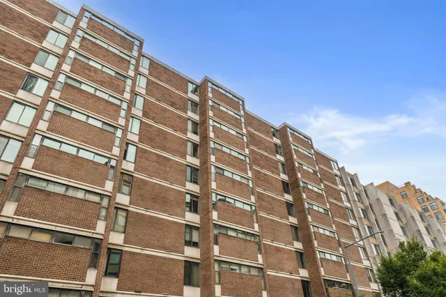 $349,000 | 1420 N Street Northwest, Unit 412, Washington, DC 20005