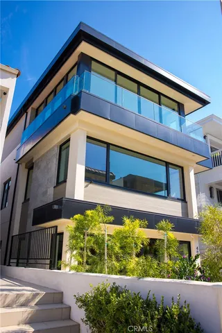 $47,000 | 404 16th Street, Manhattan Beach, CA 90266