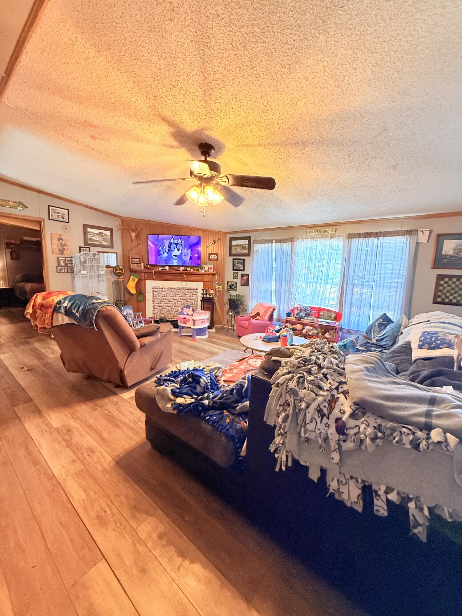 3051 Cane Ridge Road Paris, KY 40361 - Photo 6 of 25 IMG_7352