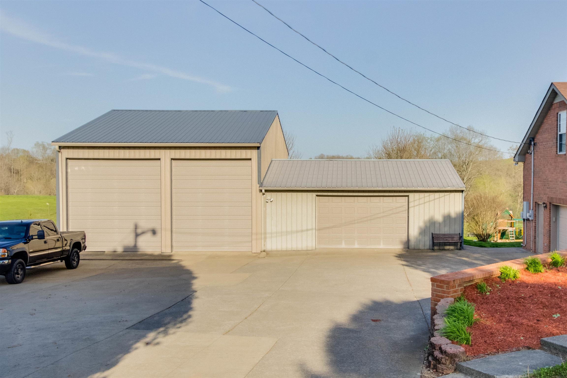 1547 Errel Dowlen Road Pleasant View, TN 37146 - Photo 4 of 25 Gallery Image 4
