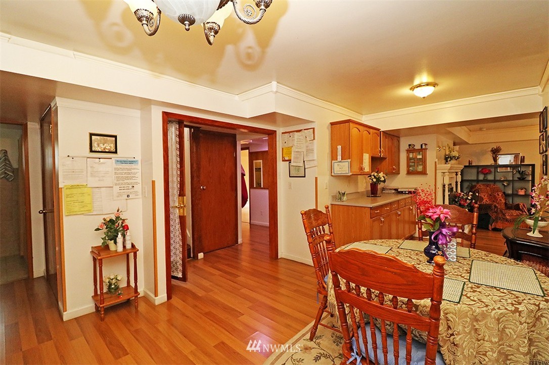 17506 Brook Boulevard Bothell, WA 98012 - Photo 8 of 25
