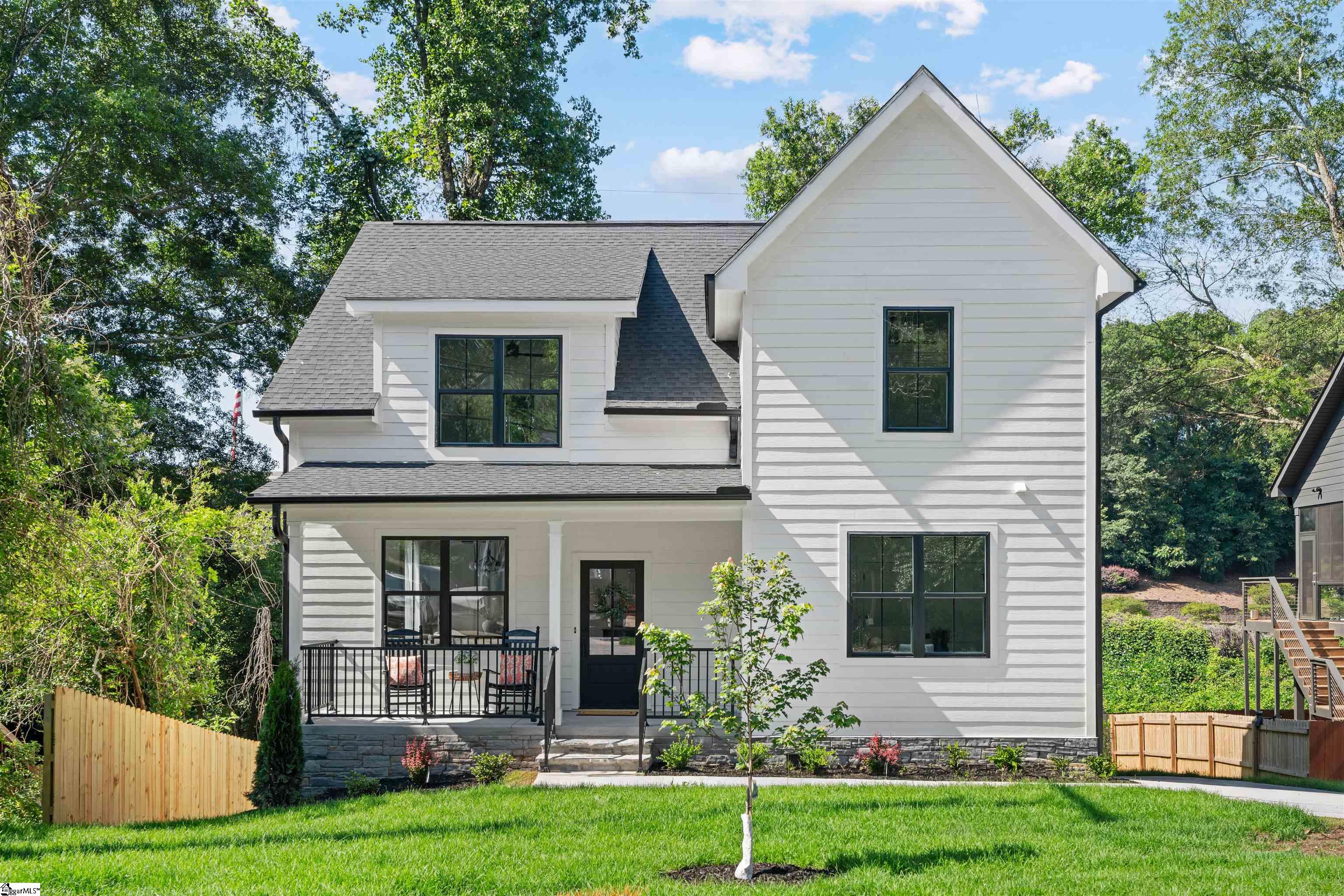 34 Lowndes Hill Road Greenville, SC 29607 - Photo 1 of 24